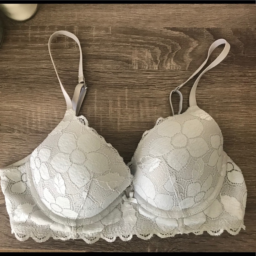 Aerie lightly lined grey lace tshirt bra